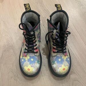 Dr. Martens Floral Pattern Boots Kids Lace-Up with Side Zipper